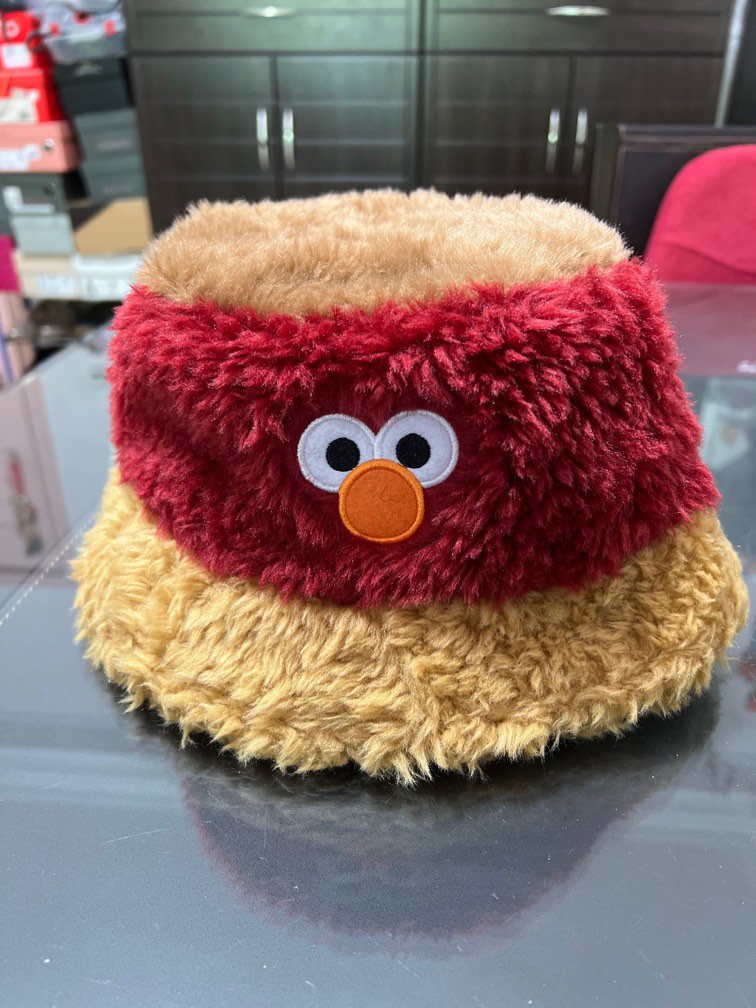 Elmo bucket hat new arrivals