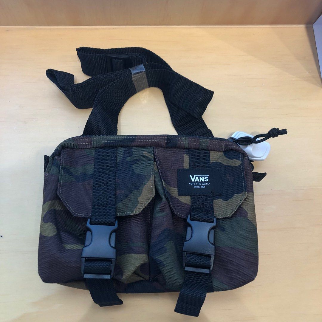 Vans sling outlet bag camo