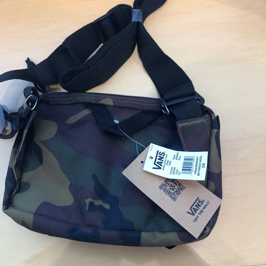 Vans camo sling cheap bag