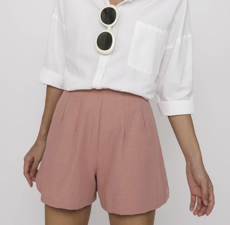 Vera Basic Shorts (Category: Shorts) located in Singapore. Submitted by flowerroad. (Listing ID 1208043722, Image 2). Description: .