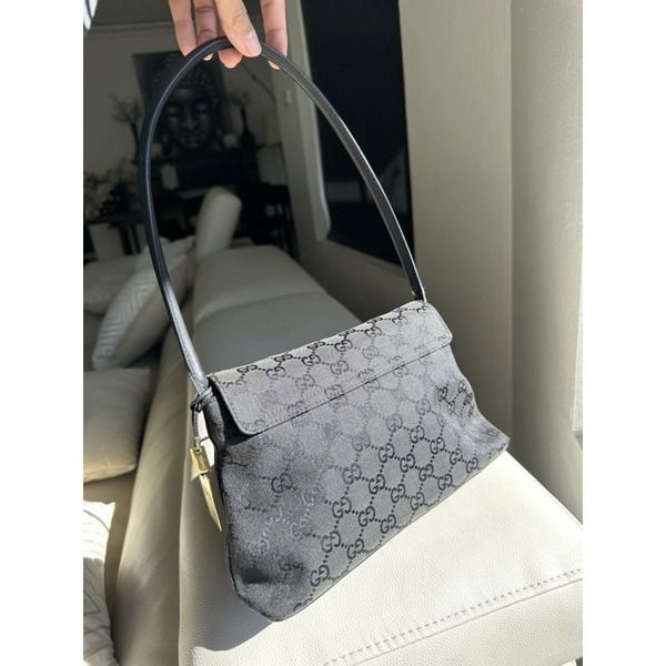 Vintage gucci black bag top