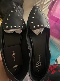 (Category: ) located in . Submitted by mariemars (Listing ID 1207977799, Image 1). Description: .