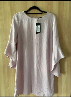 (Category: ) located in . Submitted by tuck.closet (Listing ID 1208045202, Image 1). Description: .