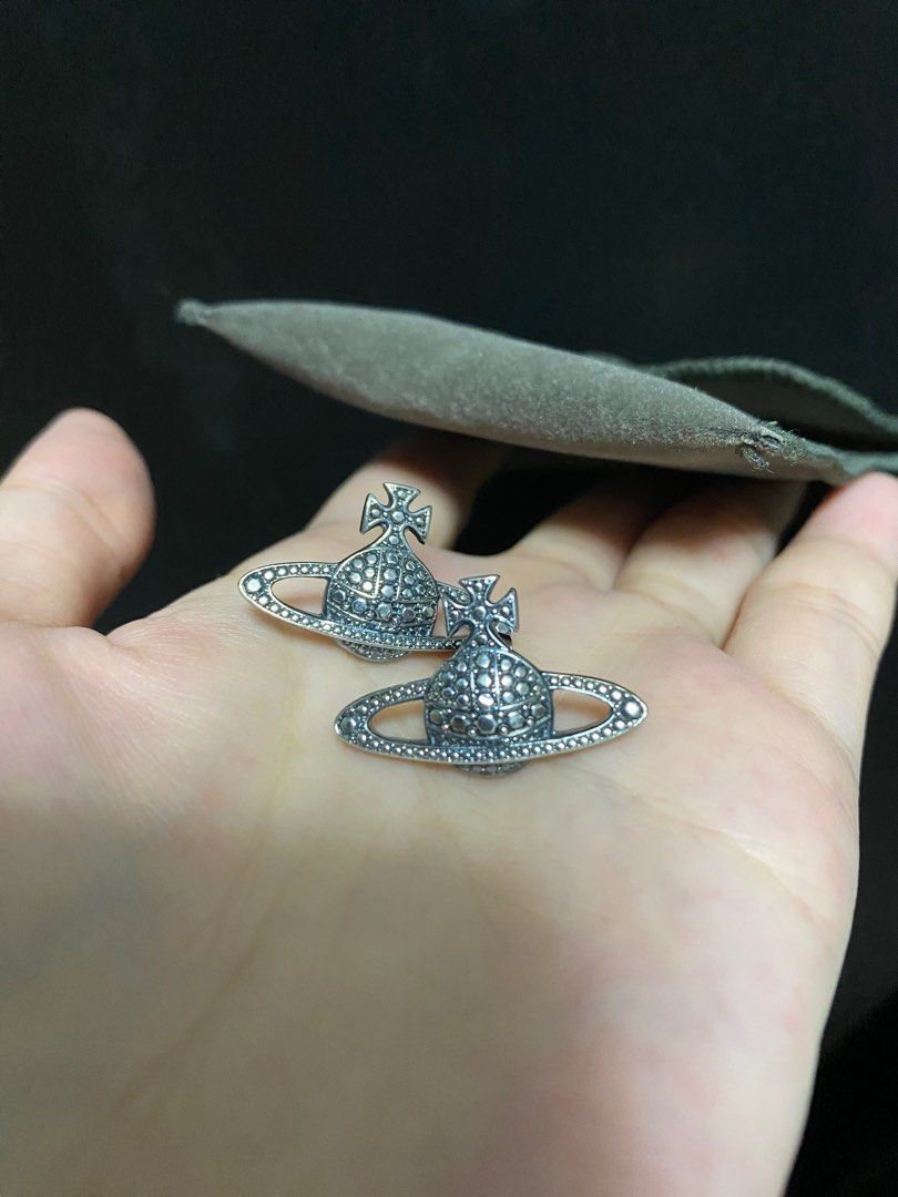 Genuine vivienne top westwood earrings