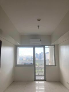 2 bedroom unit with parking in Green Hills at One Wilson Square