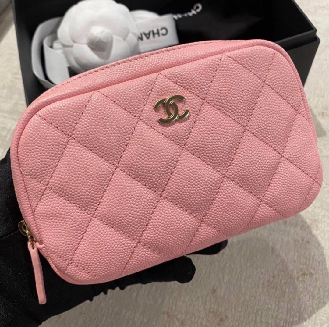 chanel cosmetic bags for women