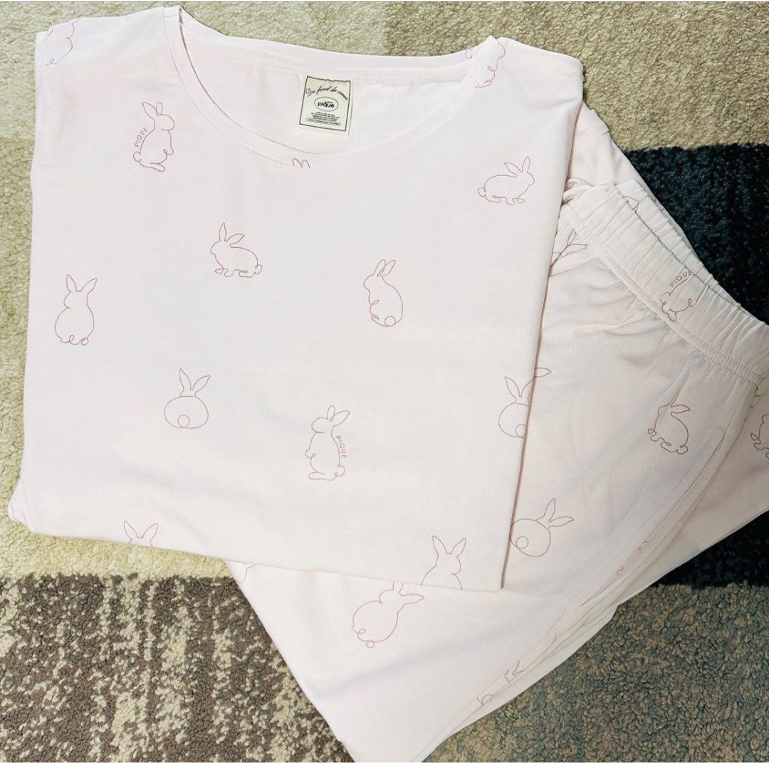 徵》gelato pique 福袋2023 兔仔睡衣set, 女裝, 內衣和休閒服- Carousell