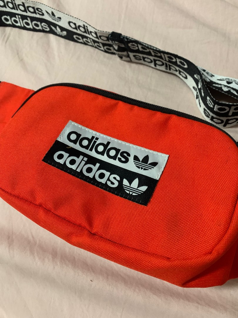 Adidas Fanny Pack, Men's Fashion, Bags, Belt bags, Clutches and Pouches