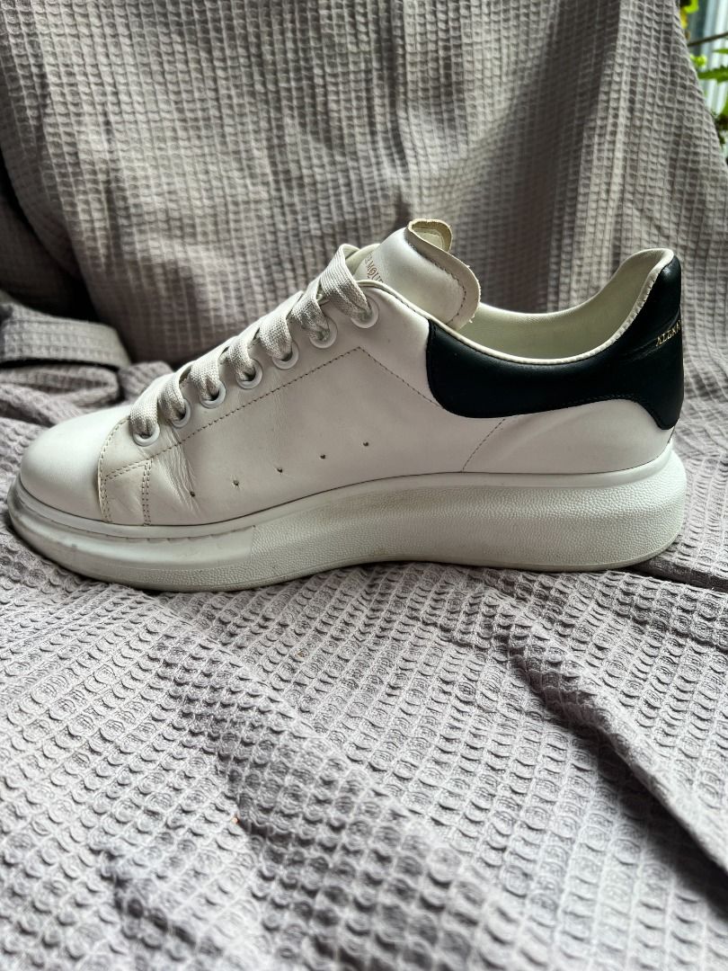 Alexander mcqueen hot sale sneakers oversize
