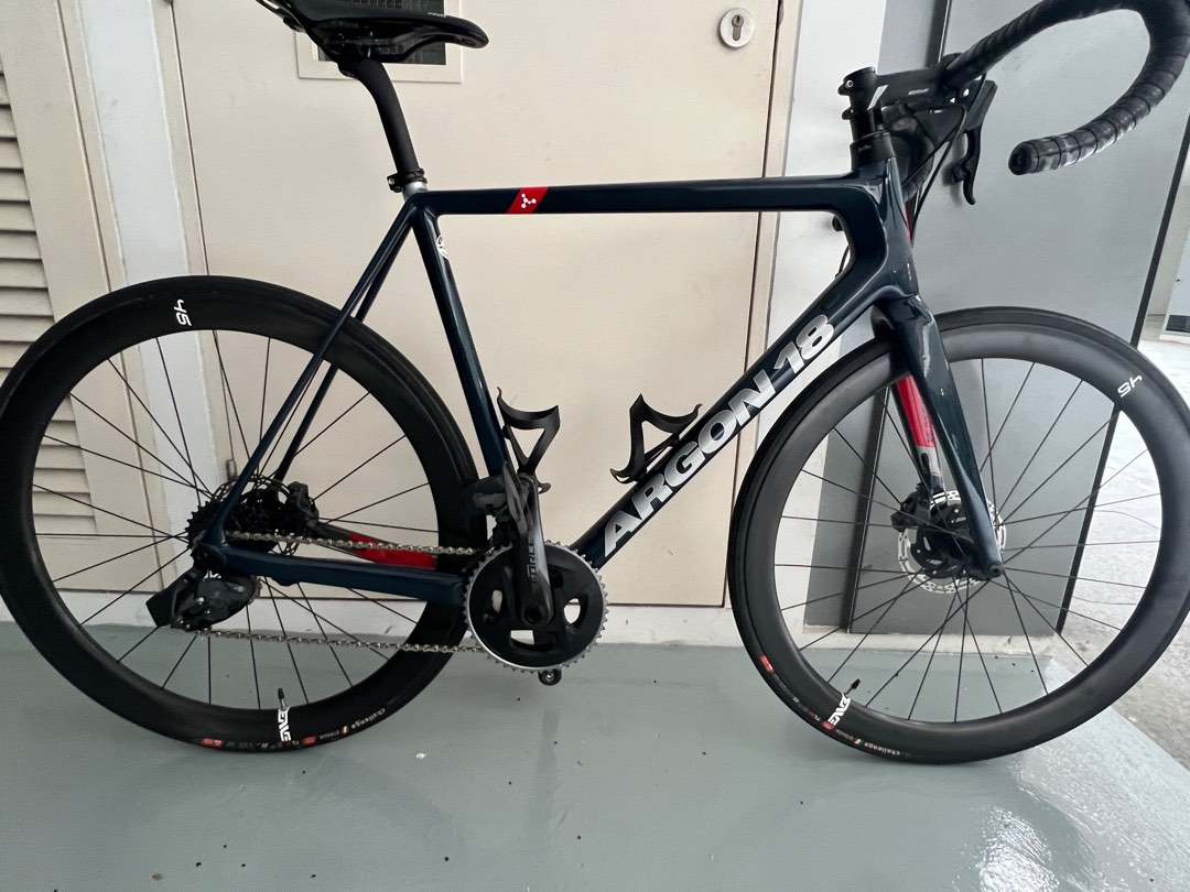 Argon 18 Gallium Disc Pro Large Sports Equipment Bicycles