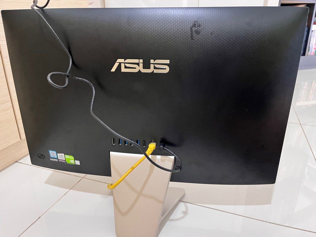 Asus Inbuilt Desktop, Computers & Tech, Desktops on Carousell
