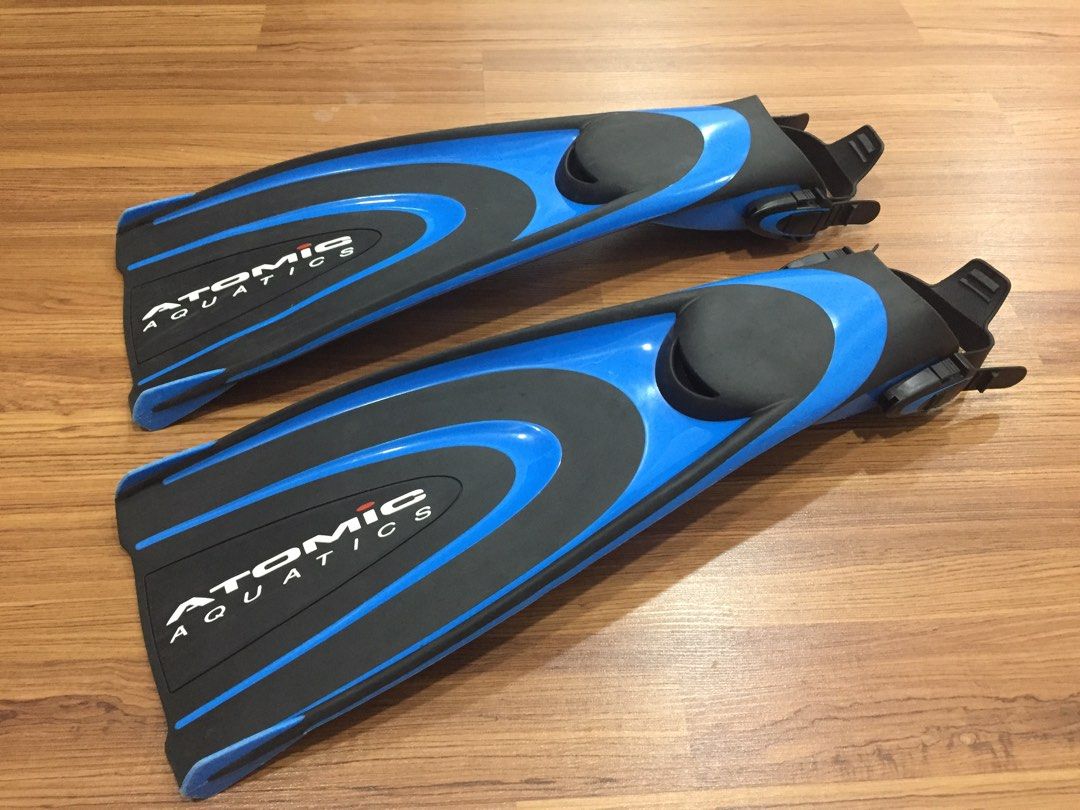 Atomic Aquatics Blade Fins, Blue, Medium Size, for Scuba Diving