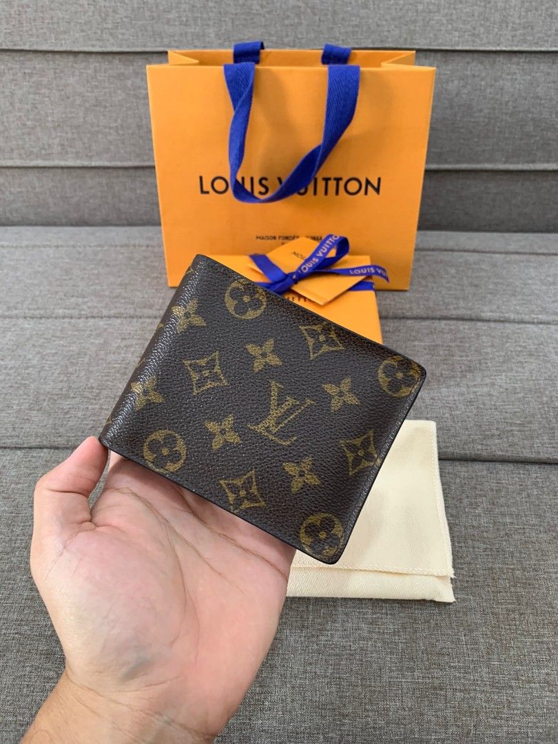 Louis Vuitton Monogram Titanium Multiple Wallet, Fesyen Pria, Tas