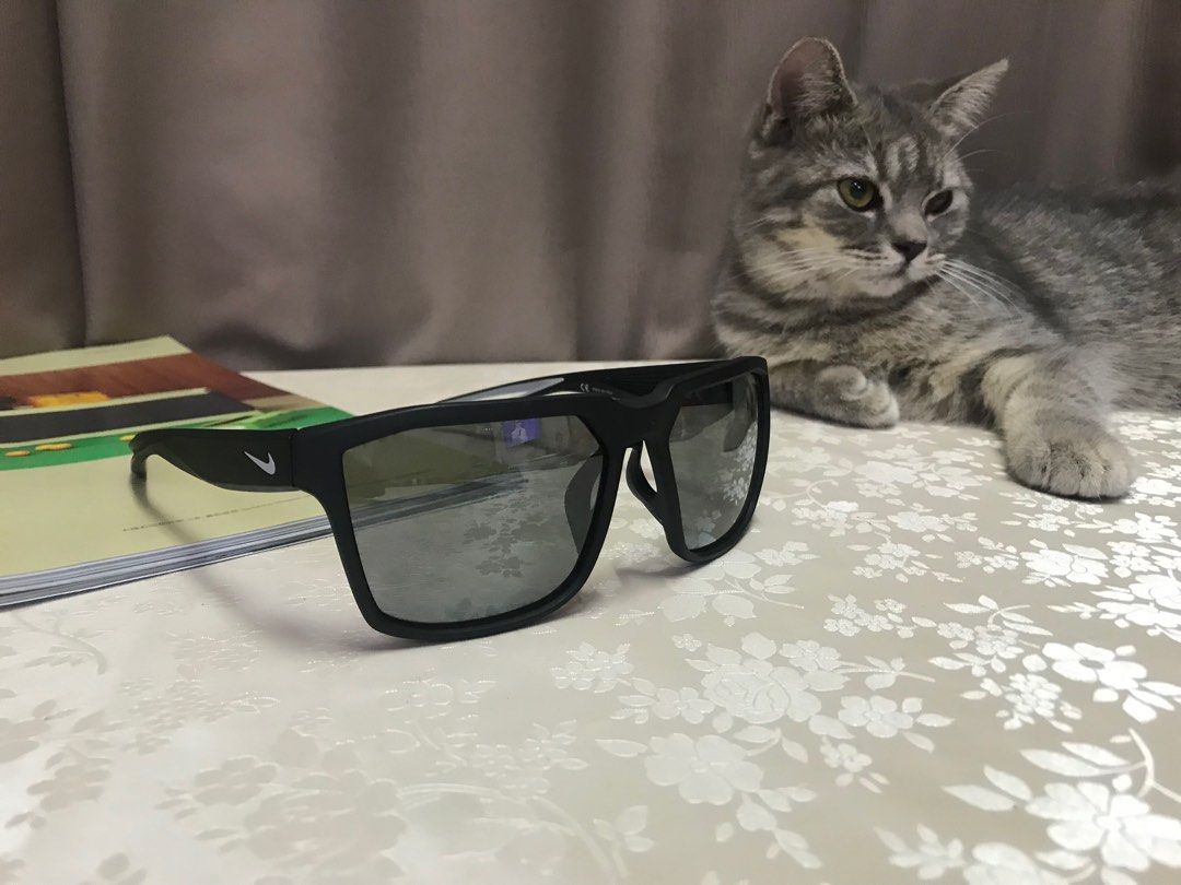 Nike store bandit sunglasses