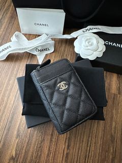 （分類：）位於 。 由 authenticloset 提交（商品編號 1208075747，圖片 1）。簡介： 。