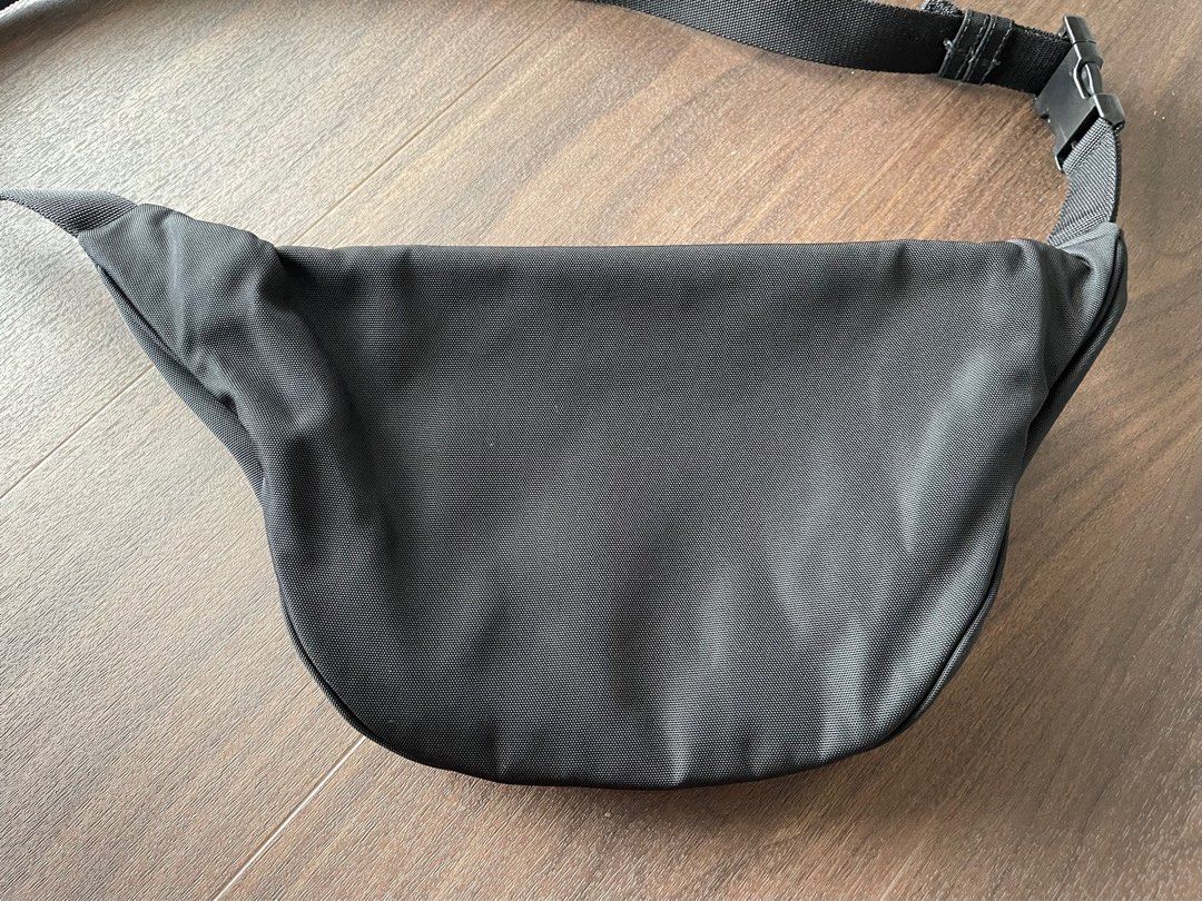 Balenciaga belt bag hotsell price