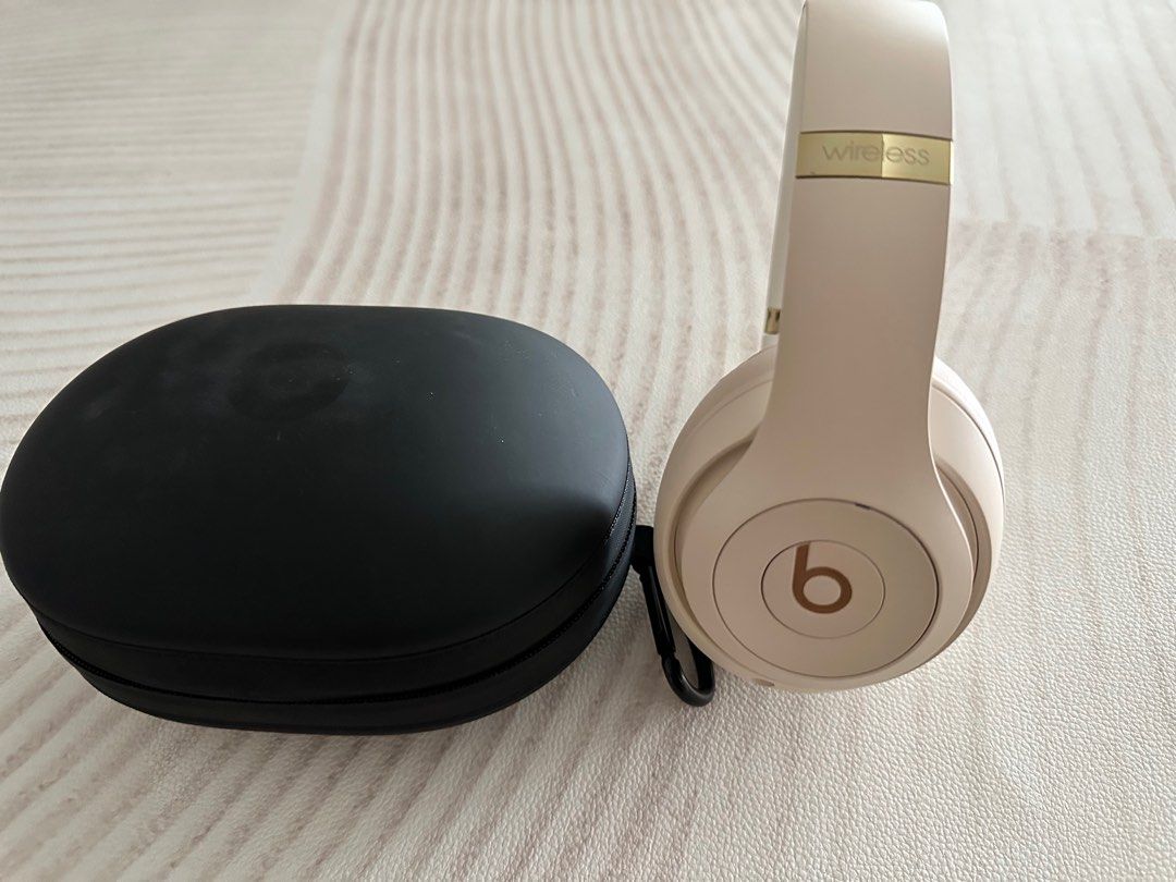 Beats desert sand color 2025