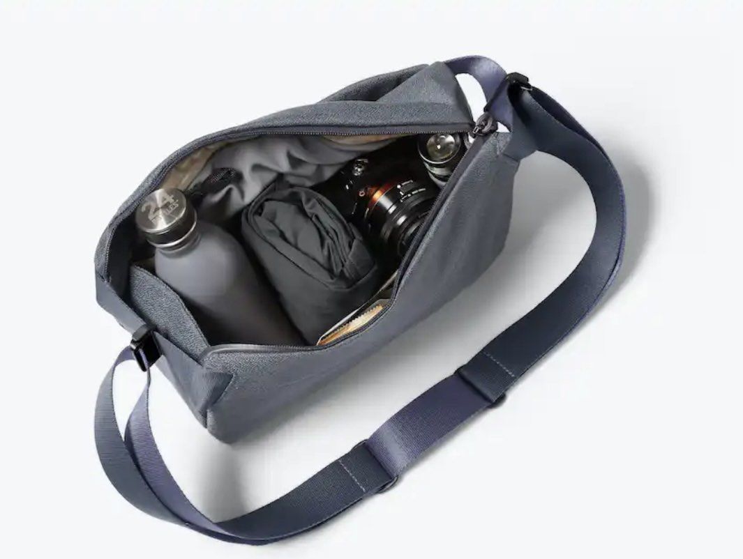 Bellroy Venture Sling 9L, Men's Fashion, Bags, Sling Bags on Carousell