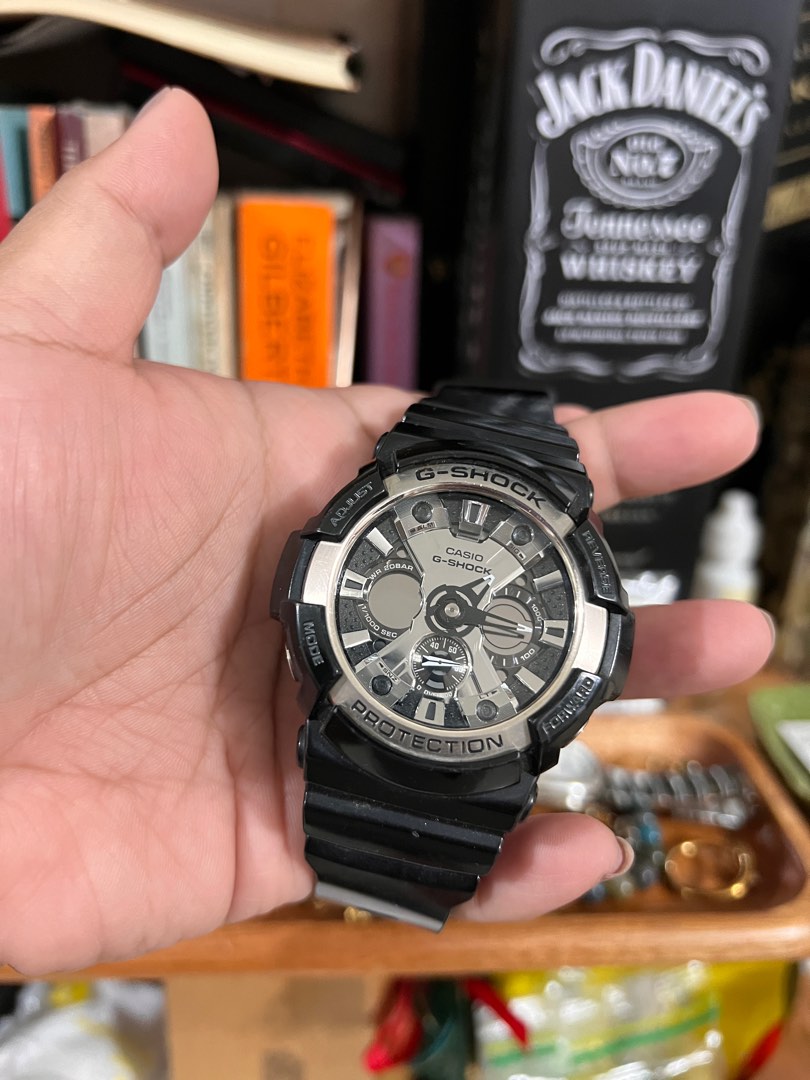 Black G-Shock GA-200BW, Men's Fashion, Watches & Accessories