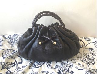 （分類：）位於 。 由 ausdecluttering 提交（商品編號 1208194715，圖片 1）。簡介： 。