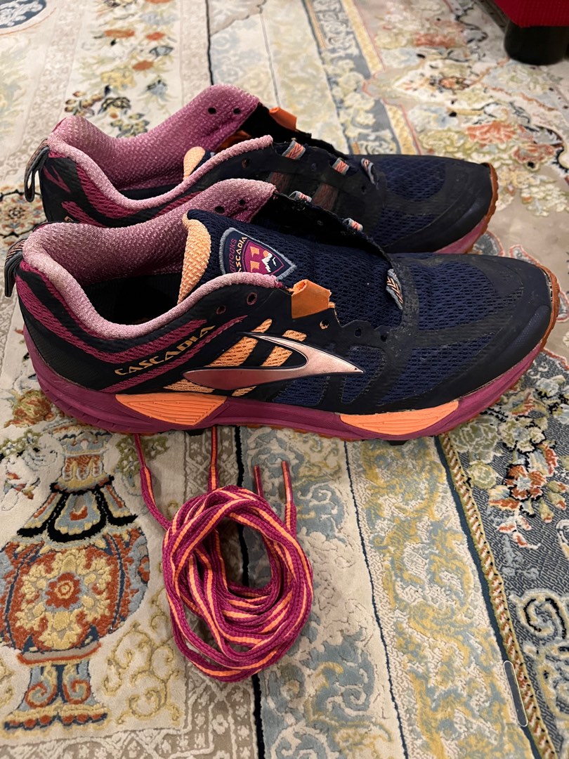 Brooks cascadia 11 pink sales