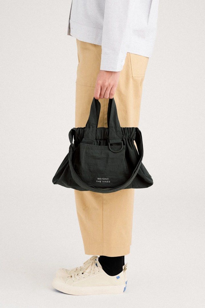 BTV XS Dumpling Bag in Olive, Women's Fashion, Bags & Wallets, Shoulder ...