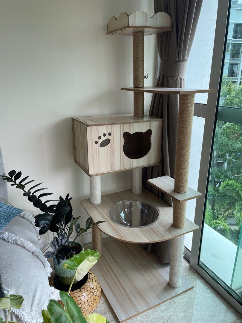 Cat tree, Pet Supplies, Homes & Other Pet Accessories on Carousell