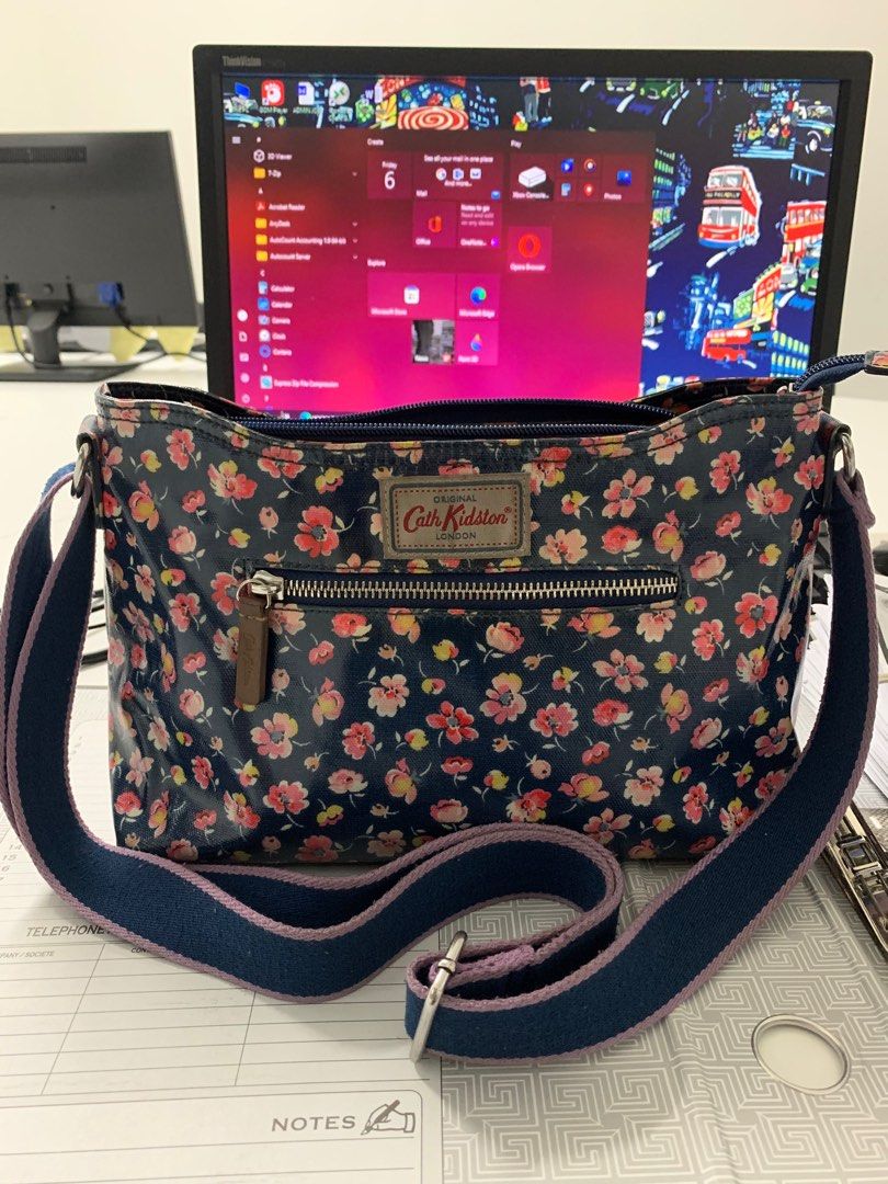 Cath kidston store sling bag