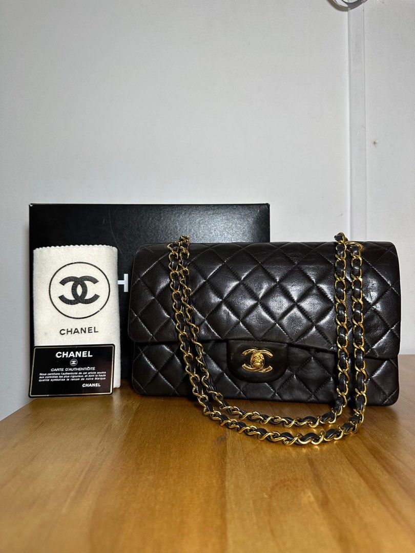 Chanel Classic Flap 25cm in Black lambskin with 24K GHW, Luxury, Bags &  Wallets on Carousell