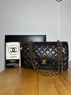 (Category: ) located in . Submitted by styled_inchanel (Listing ID 1208247738, Image 1). Description: .