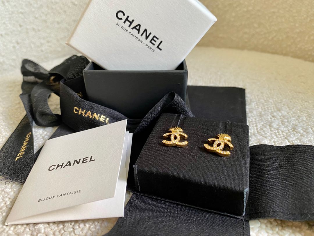 Chanel Earrings Authentic Limited Edition, Luxury, Accessories on Carousell