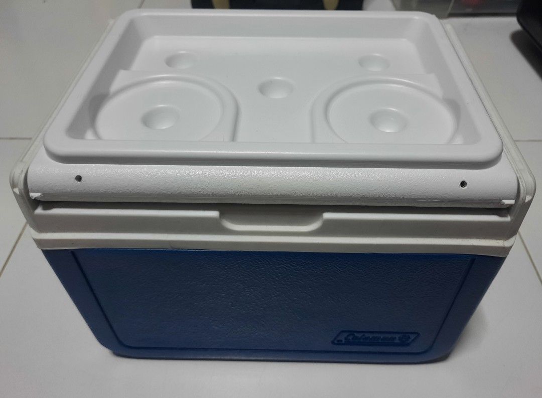 Coleman Cooler Box, Sports Equipment, Hiking & Camping on Carousell