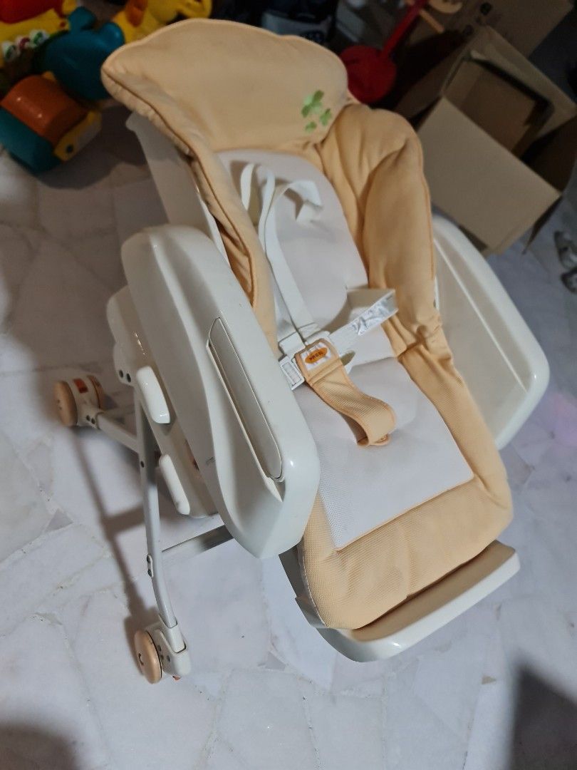 Combi Rocker High Chair, Babies & Kids, Baby Nursery & Kids Furniture ...