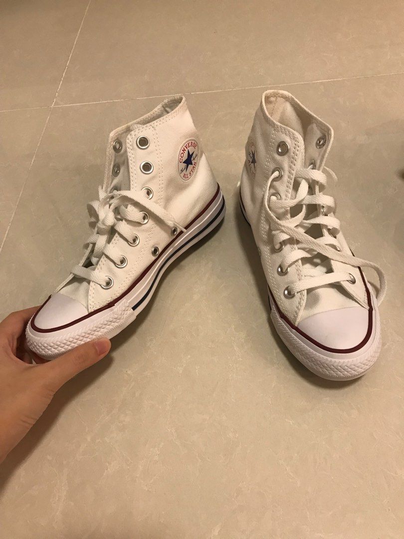 Chuck taylors sale all white