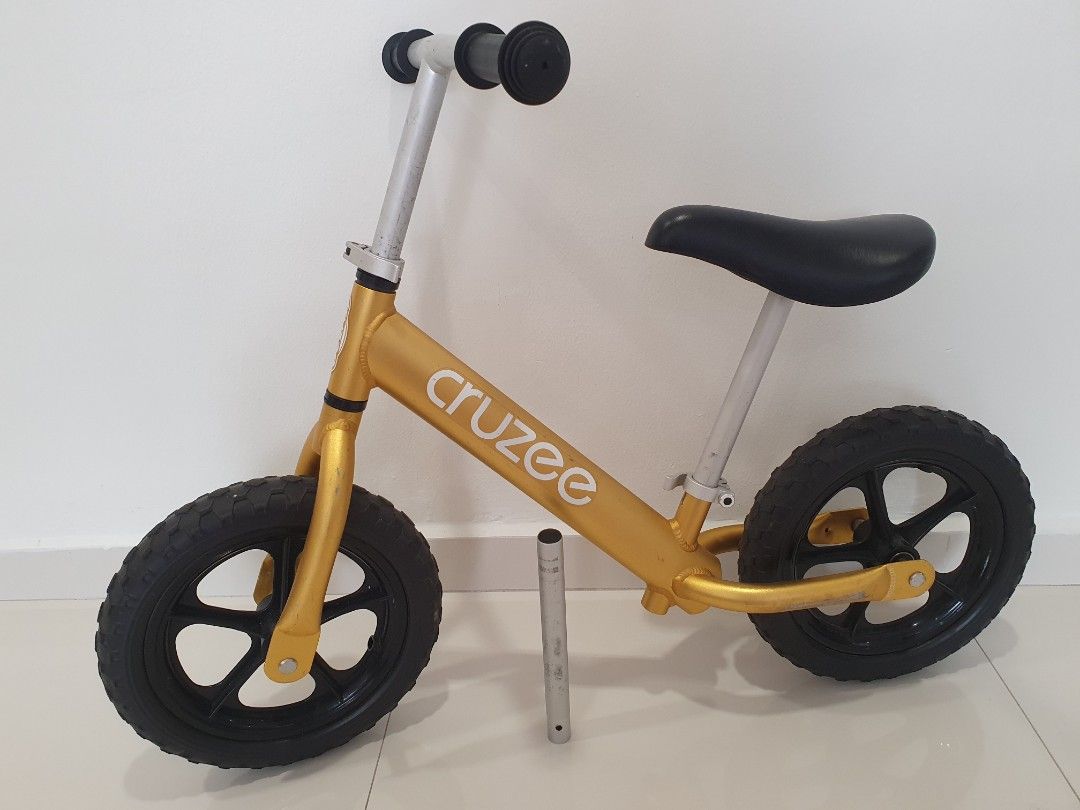 Cruzee balance outlet bike sale