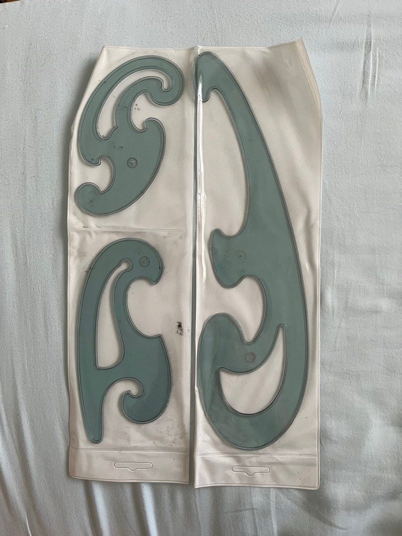 Curved Ruler, Hobbies & Toys, Stationery & Craft, Stationery & School ...