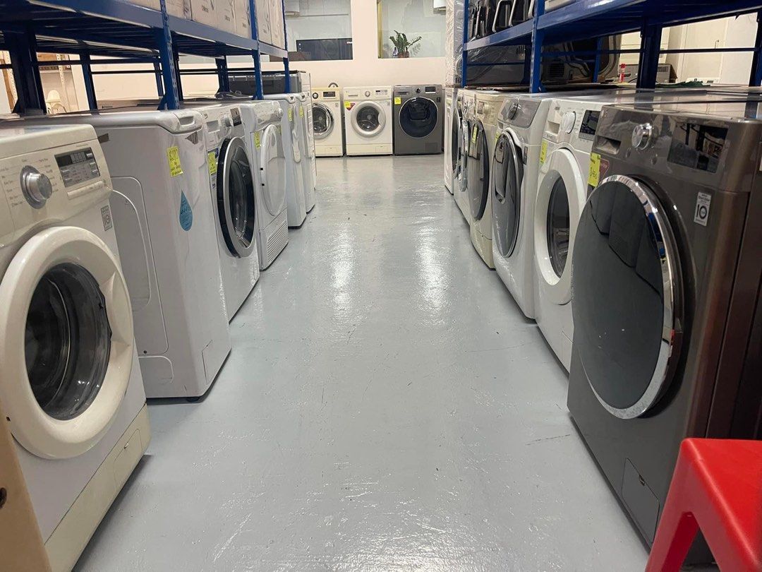 💙 WASHING MACHINE, DRYER, FRIDGE, VACUUM, OVEN, MICROWAVE 💙. ☎️ 88****** Cherry (Category: Other Home Appliances) located in Singapore. Submitted by defuture_cherry (Listing ID 1208187554, Image 6). Description: Hi, we are selling all 2nd hand, new, display set of electric home appliances: TV, Fridge, Washing machine, Dryer, Oven, Microwave, Blender, Air Fryer, Air Cooler , Fan,Vacuum cleaner, ….. ❤️Pls come down my shop and view any things you