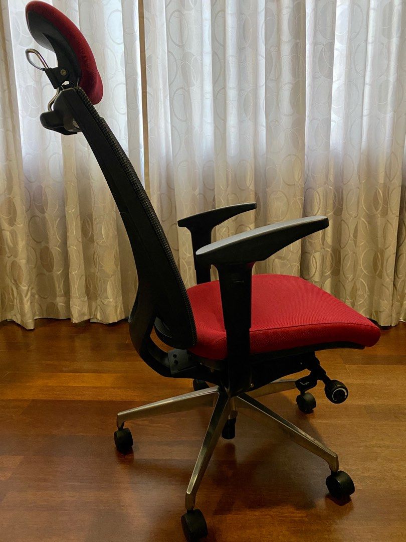 DONATI Premium Ergonomic Office Chair (Made in Italy), Furniture & Home