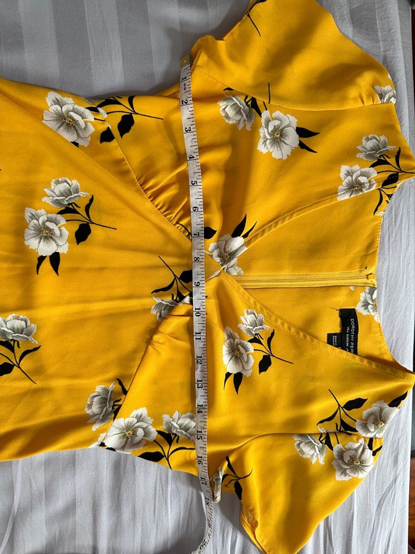 Dorothy Perkins yellow floral dress Women s Fashion Dresses Sets Dresses on Carousell