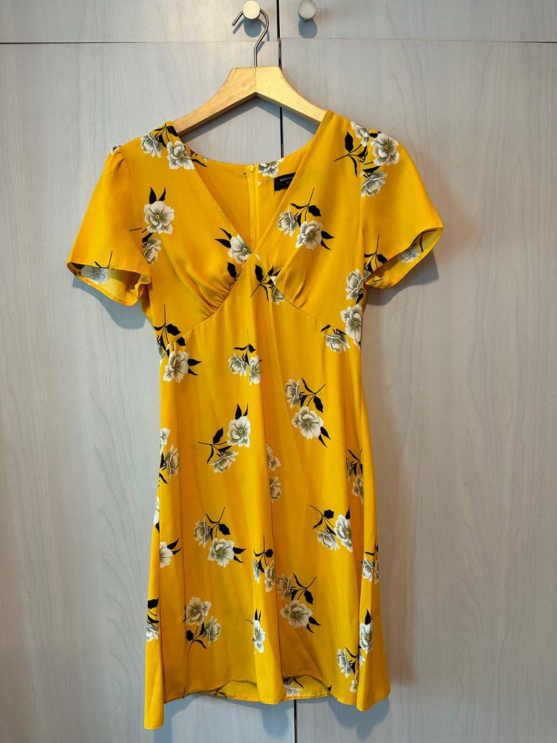 Dorothy perkins yellow floral dress on sale
