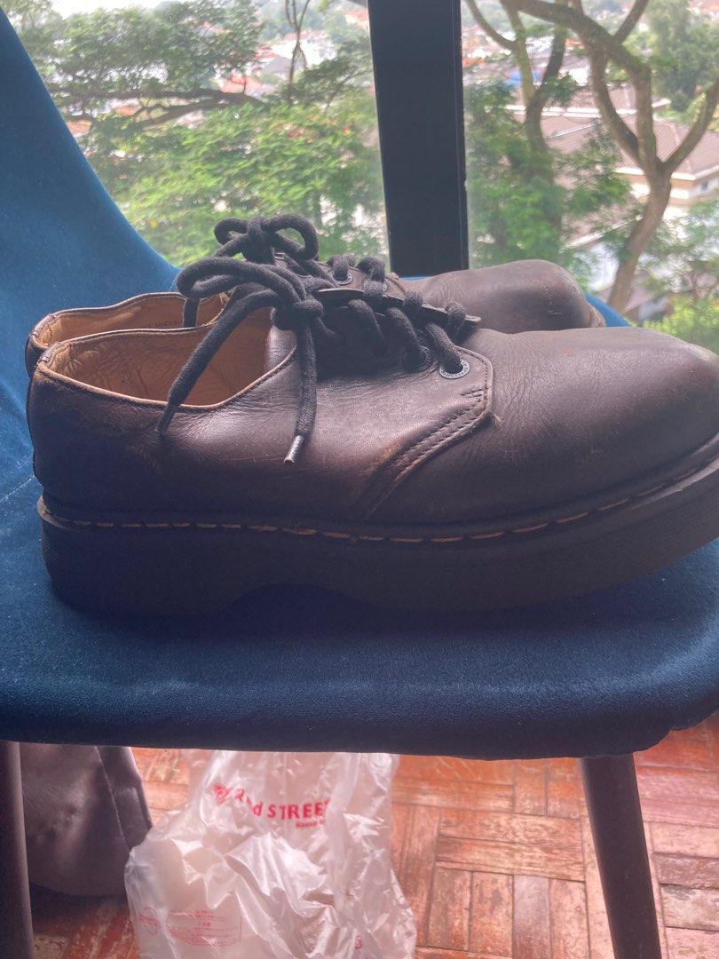 Dr martens size 9 hot sale