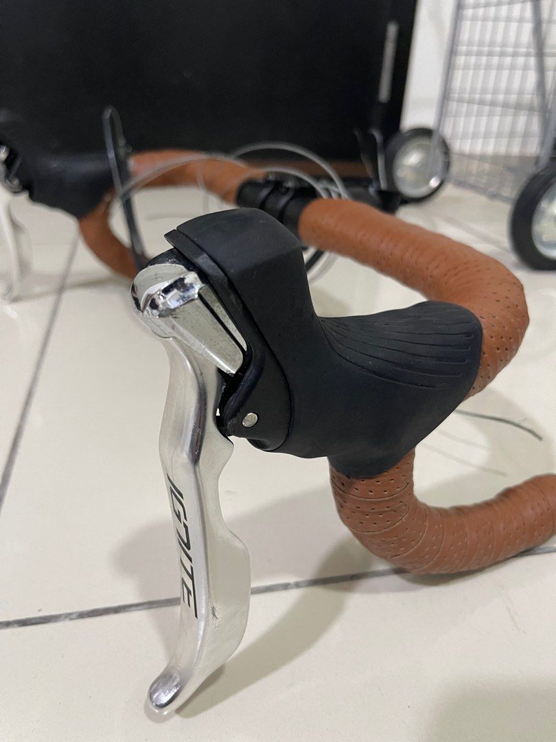 9 speed clearance drop bar shifters
