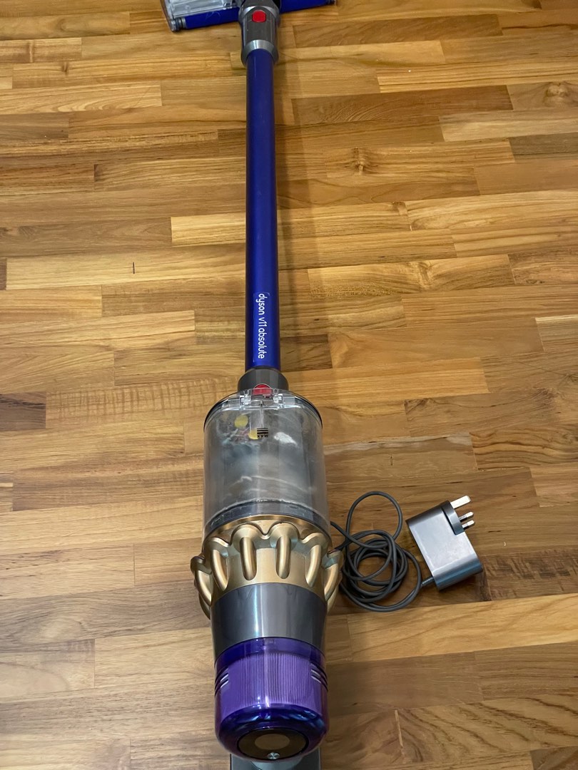 Dyson V11 Absolute Vacuum Cleaner with accessories, TV & Home