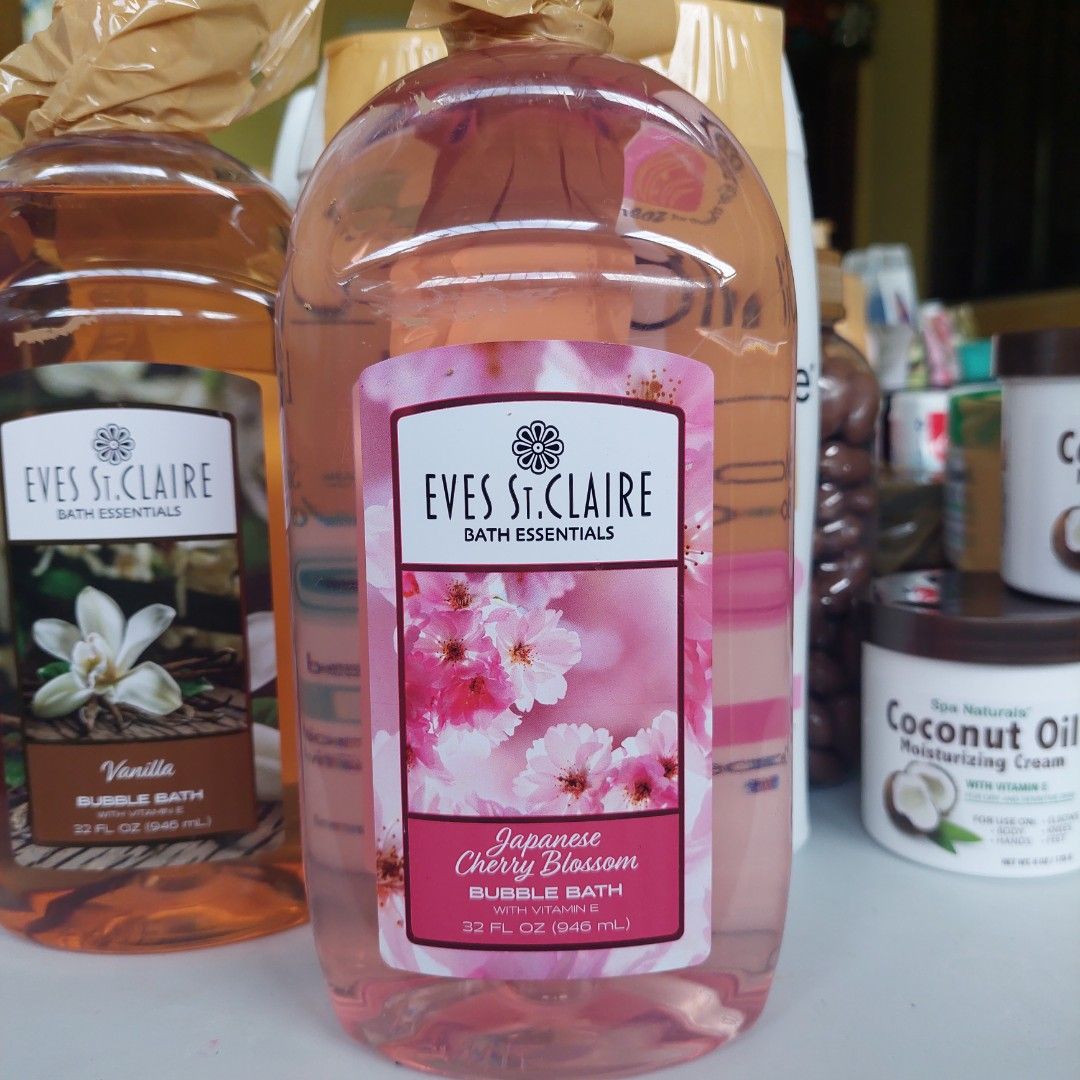 EVes St. CLAIRE bubble bath cherry blossom (Category: Bath) located in Bacolod City. Submitted by marshescollection (Listing ID 1208072355, Image 2). Description: Item from US. 946 ml.