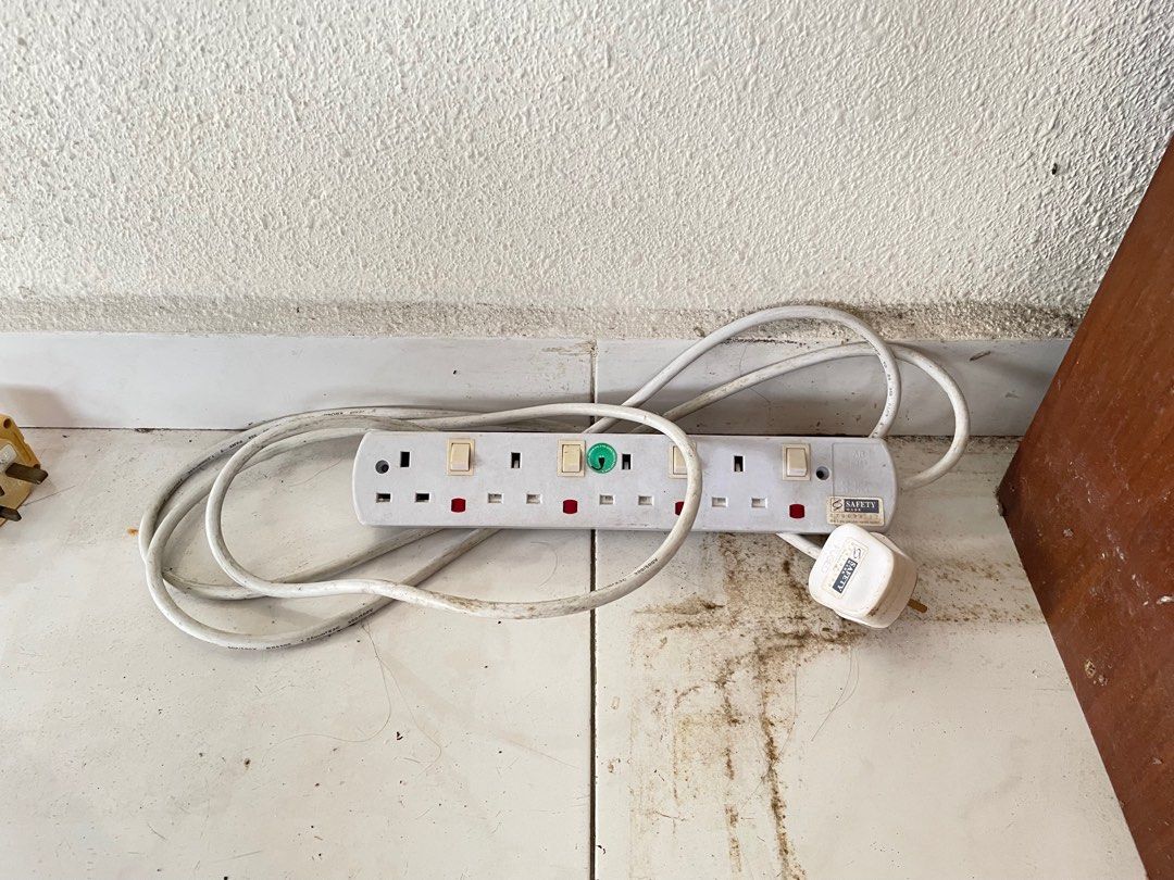 Extension Cord, TV & Home Appliances, Electrical, Adaptors & Sockets on
