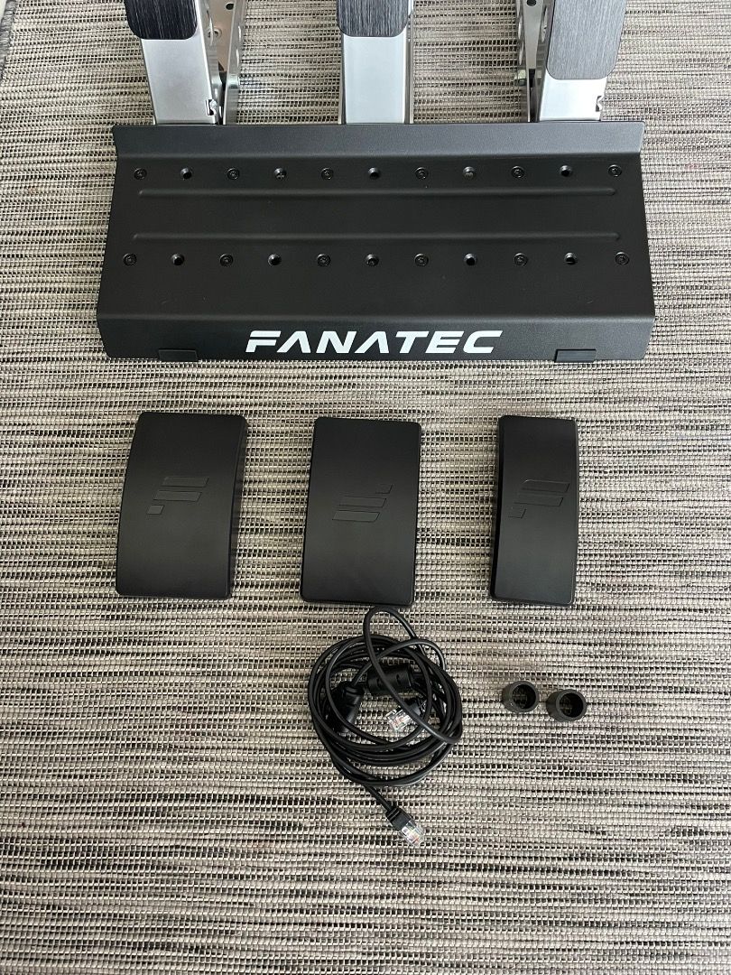 Fanatec CSL Pedals with Loadcell Kit, Video Gaming, Gaming Accessories