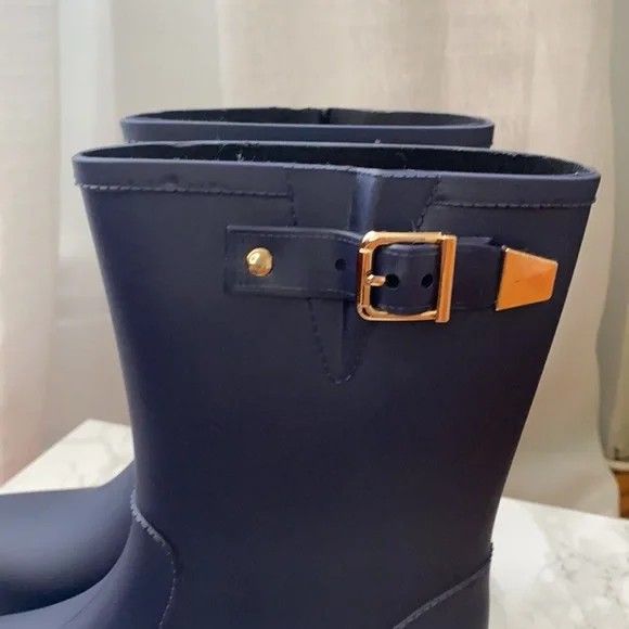 Forever 21 rain online boots