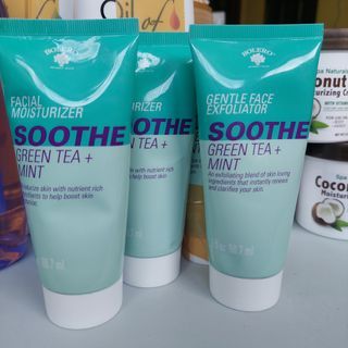 Green tea and mint Facial moisturizer