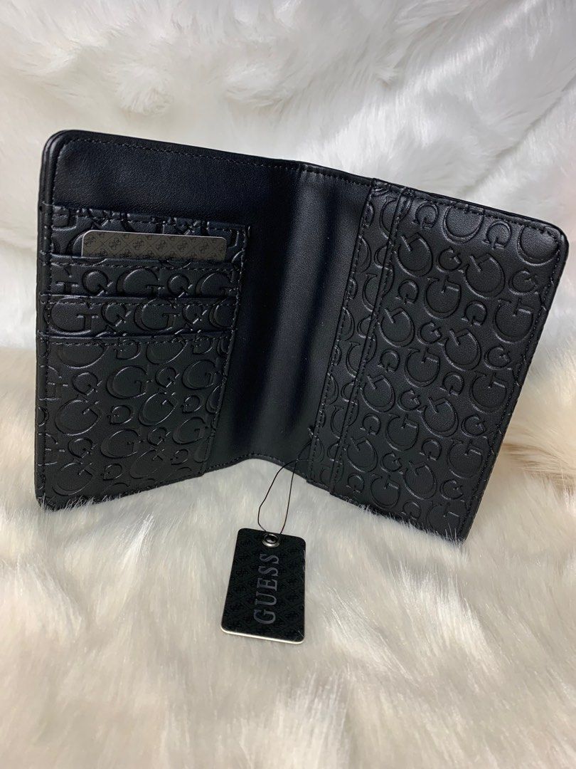 GUESS Original Passport Case, Women's Fashion, Bags & Wallets, Wallets