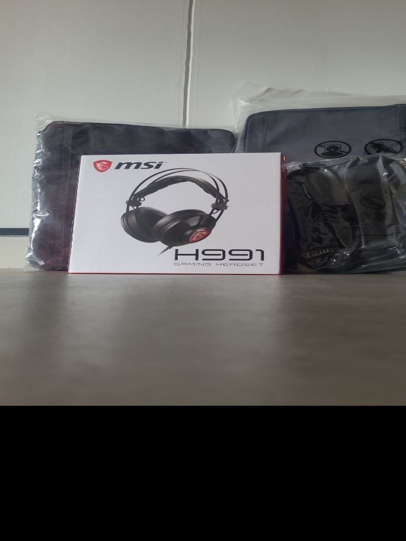 ihip gaming earbuds with adjustable mic